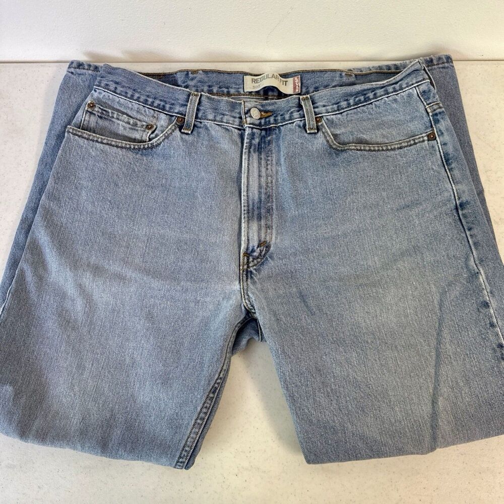 Levi's 505 Straight Fit Jeans Men's 38x30‎ Blue Light Wash